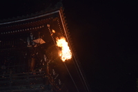 奈良の春の風物詩「お水取り」